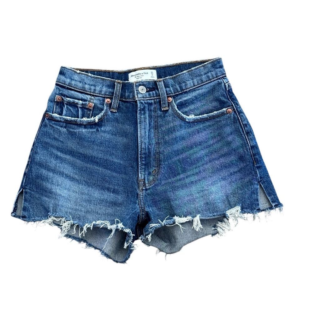 Abercrombie & Fitch The Mom Short High Rise